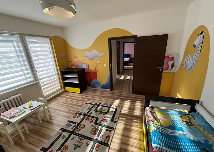 Apartamento Place, Podbreziny *